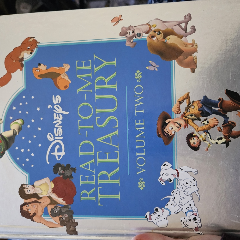 Disney's Read-to-Me Treasury Volume Two, 2 5-Minute Stories Books.